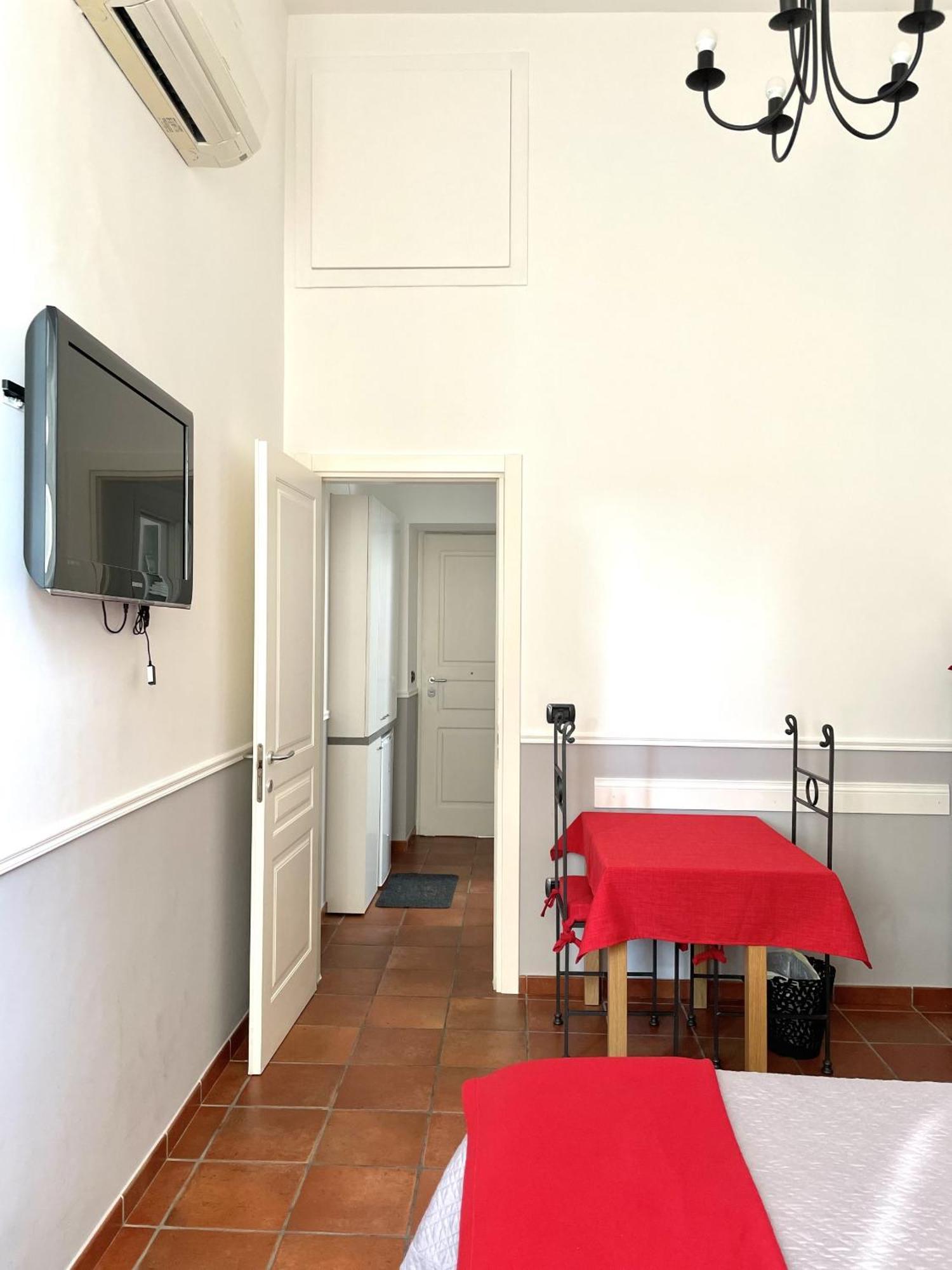 Residenza Chiaia Bed and Breakfast Napoli Eksteriør billede