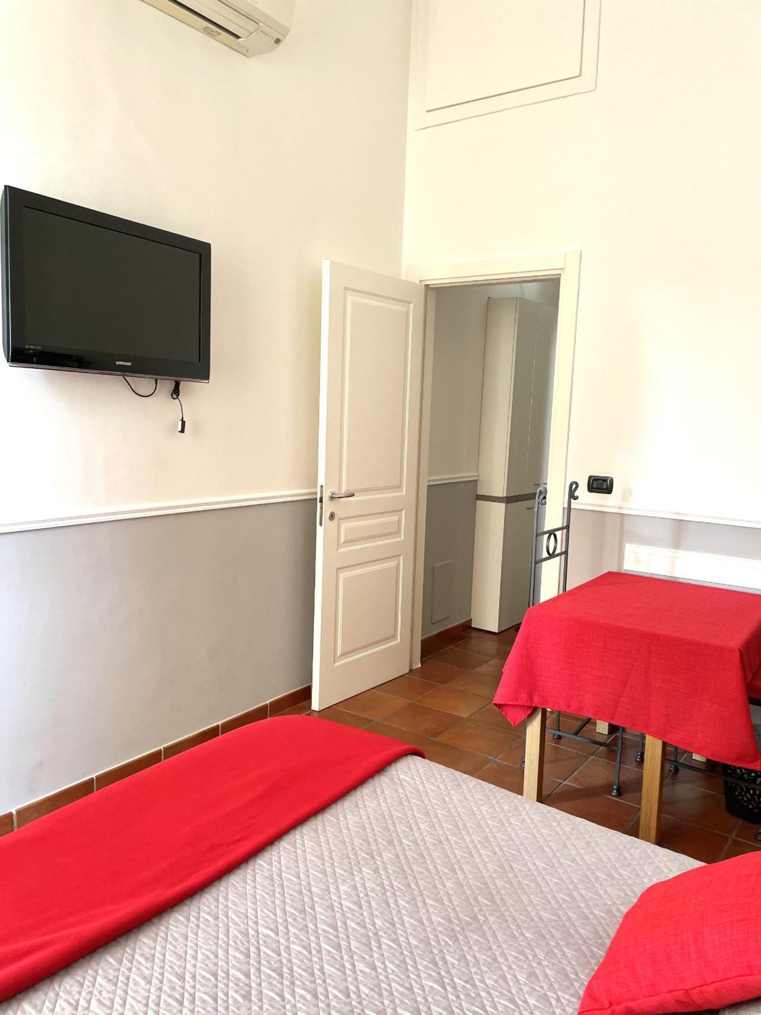 Residenza Chiaia Bed and Breakfast Napoli Eksteriør billede