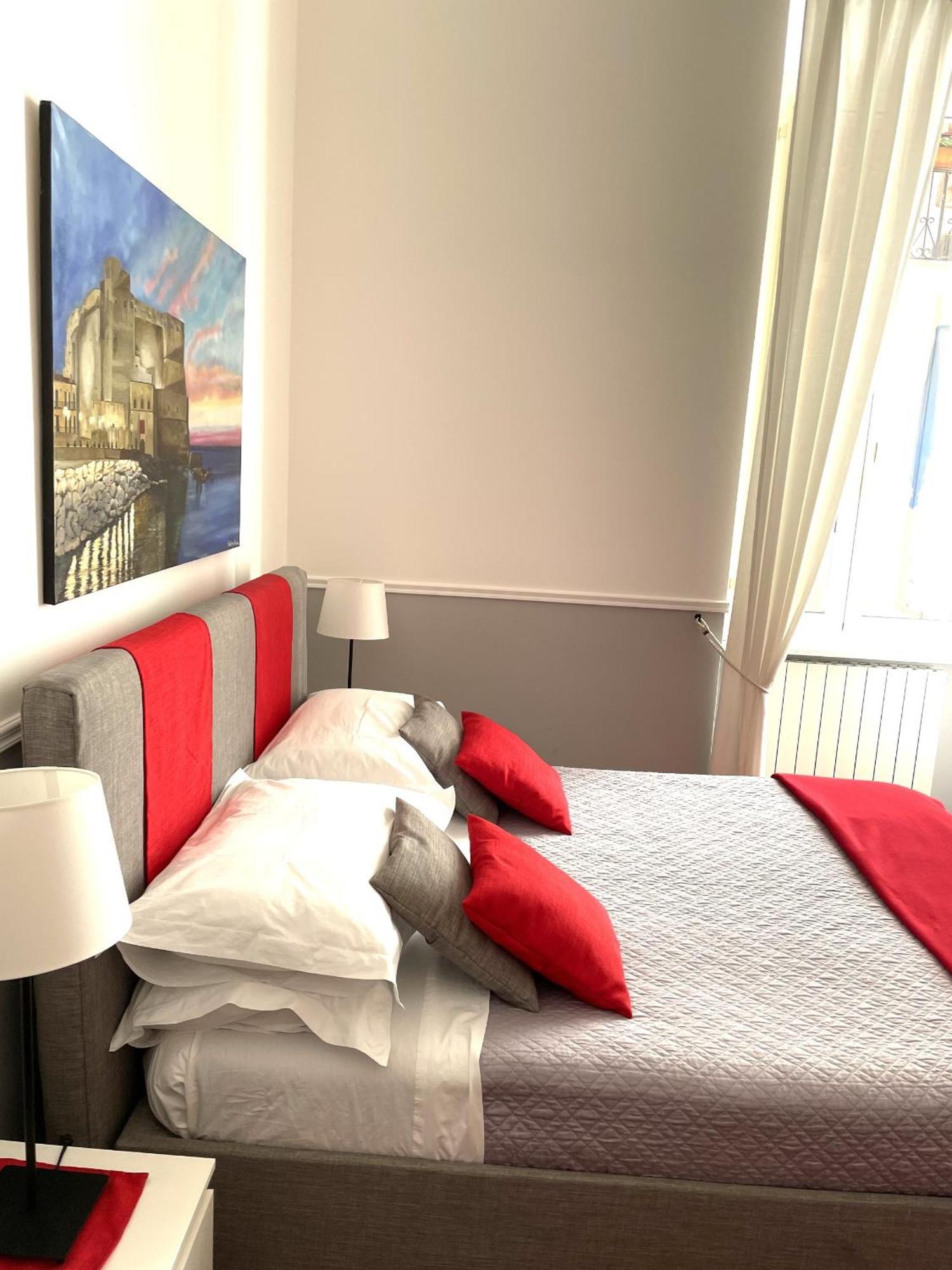 Residenza Chiaia Bed and Breakfast Napoli Eksteriør billede