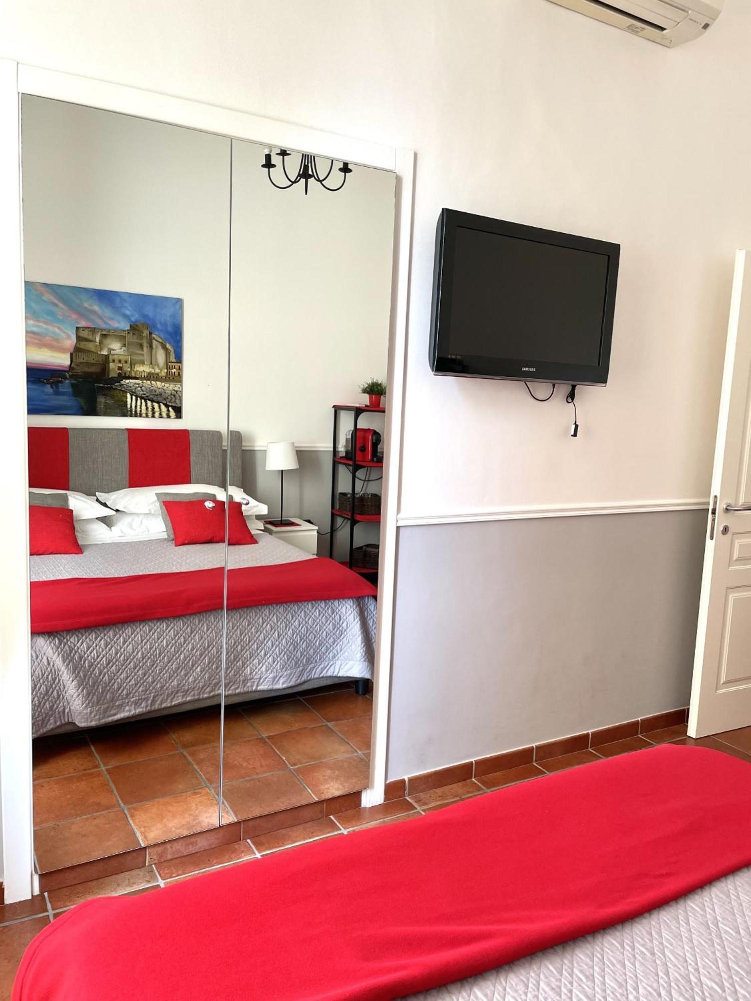 Residenza Chiaia Bed and Breakfast Napoli Eksteriør billede